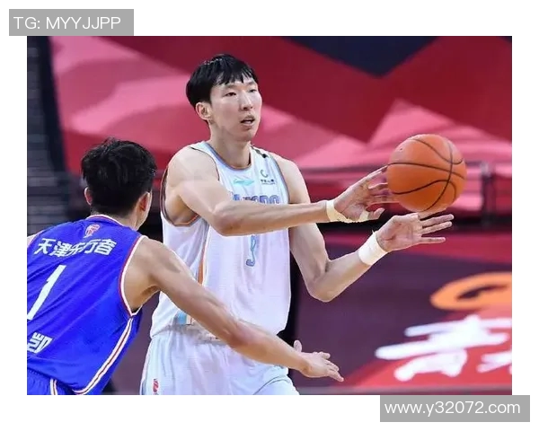 周琦加盟火箭引发球迷热议,网友称其是中国篮坛的“希望之星” 周琦加盟火箭引发球迷热议,网友称其是中国篮坛的“希望之星”